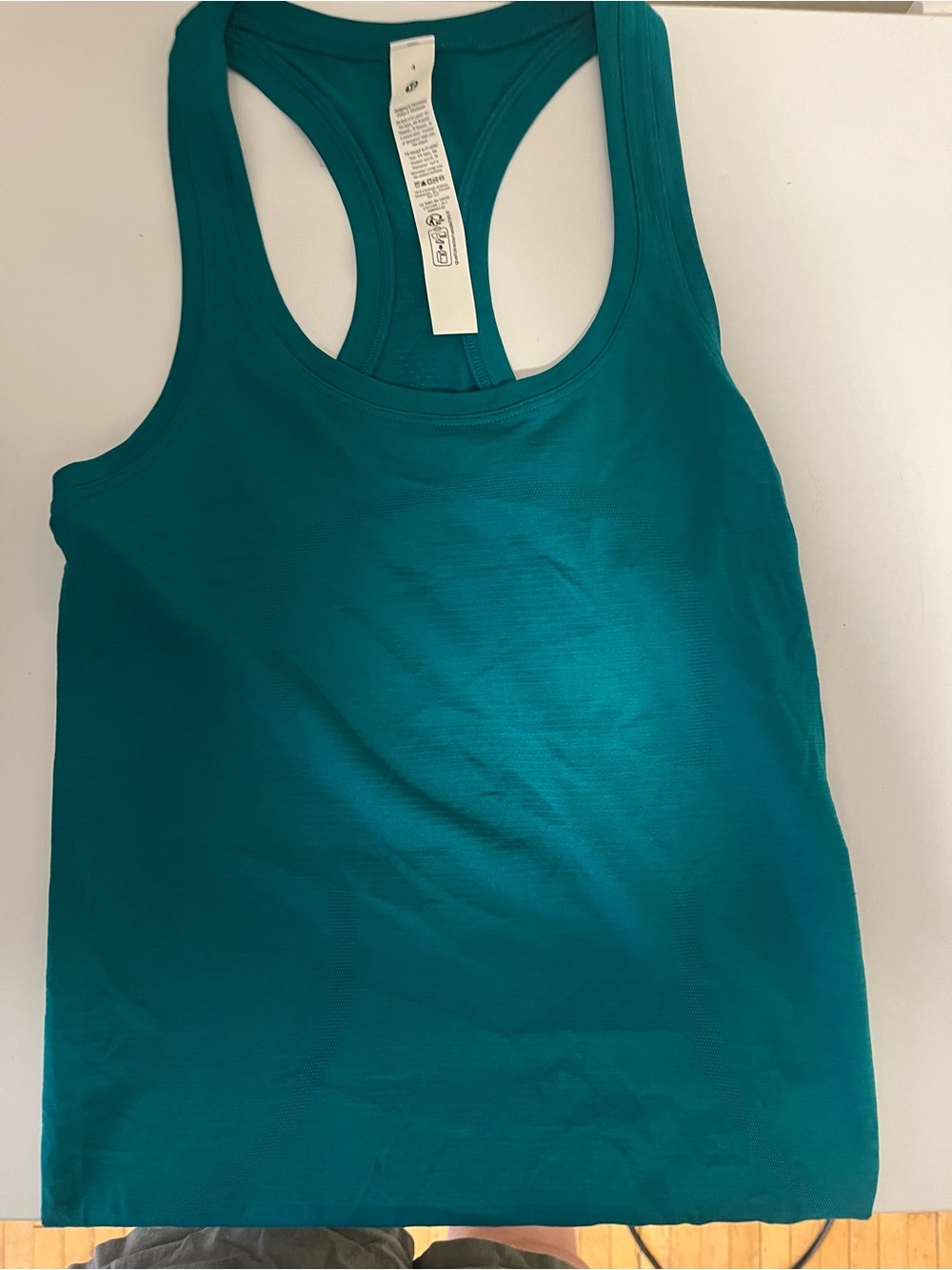Swiftly Tech Racerback Tank Top 2.0
Hip Length - Picture 2 of 5